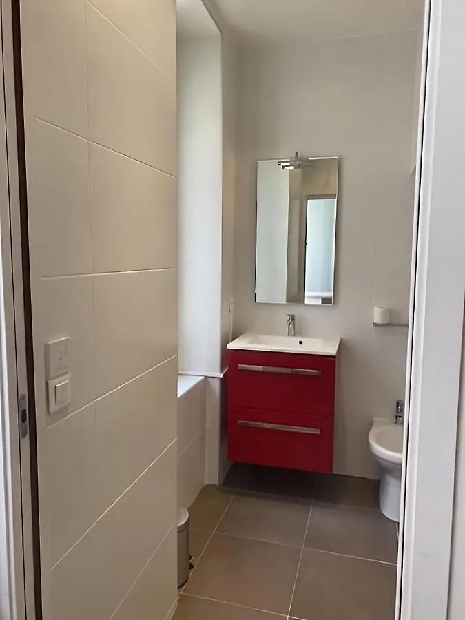 Modern Apartment In The Heart Of St-Germain Париж